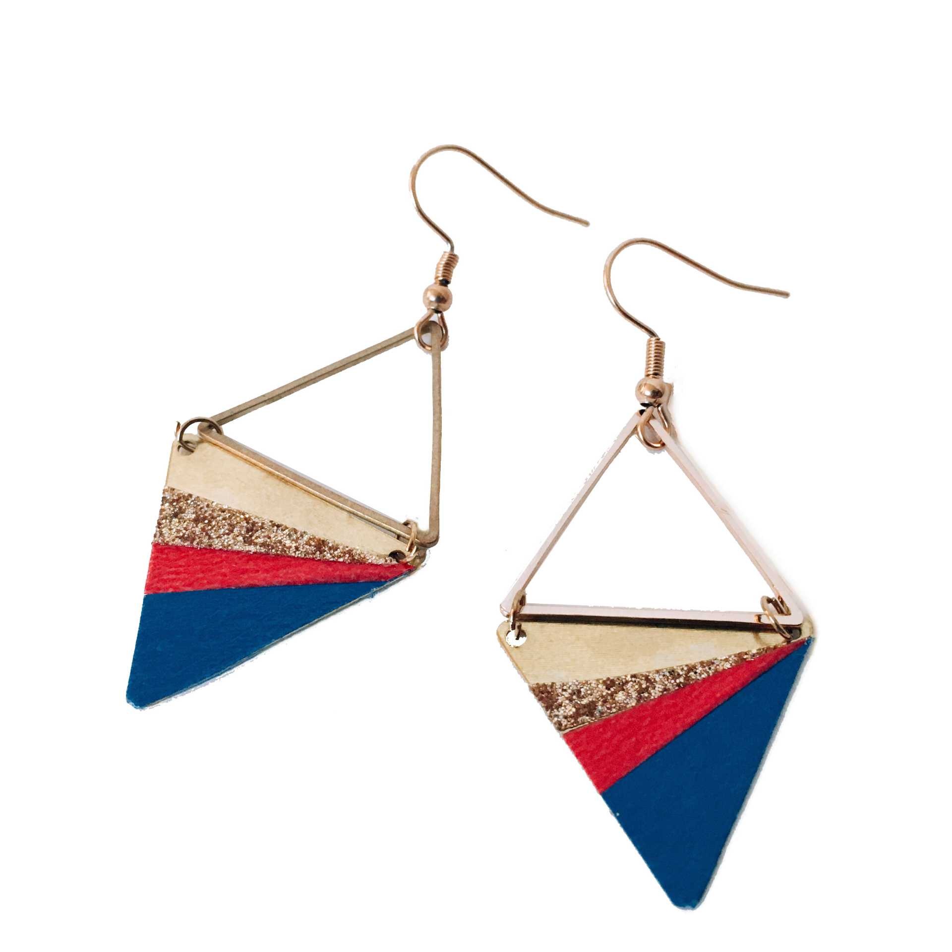 boucles d'oreilles double triangle doré, rouge, bleu