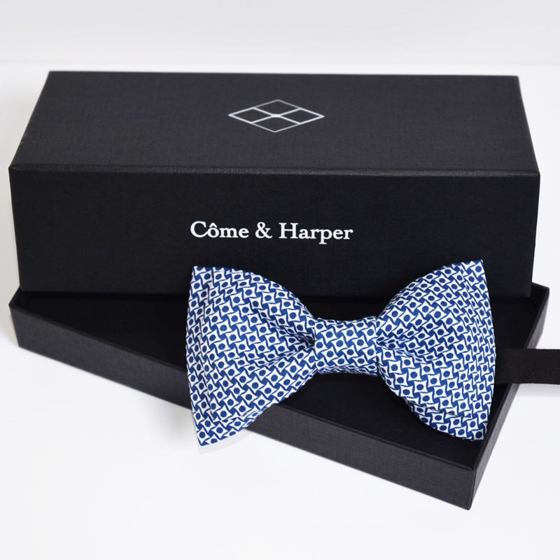 Noeud papillon Harper motif blue dot on white back