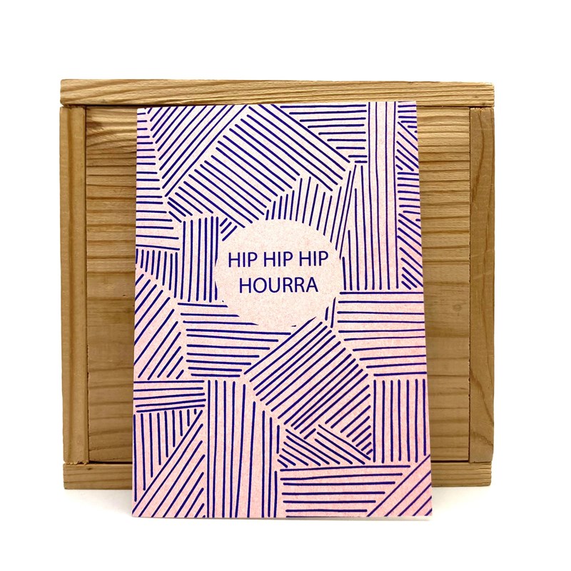 Carte postale"Hip hip hip hourra"  + enveloppe