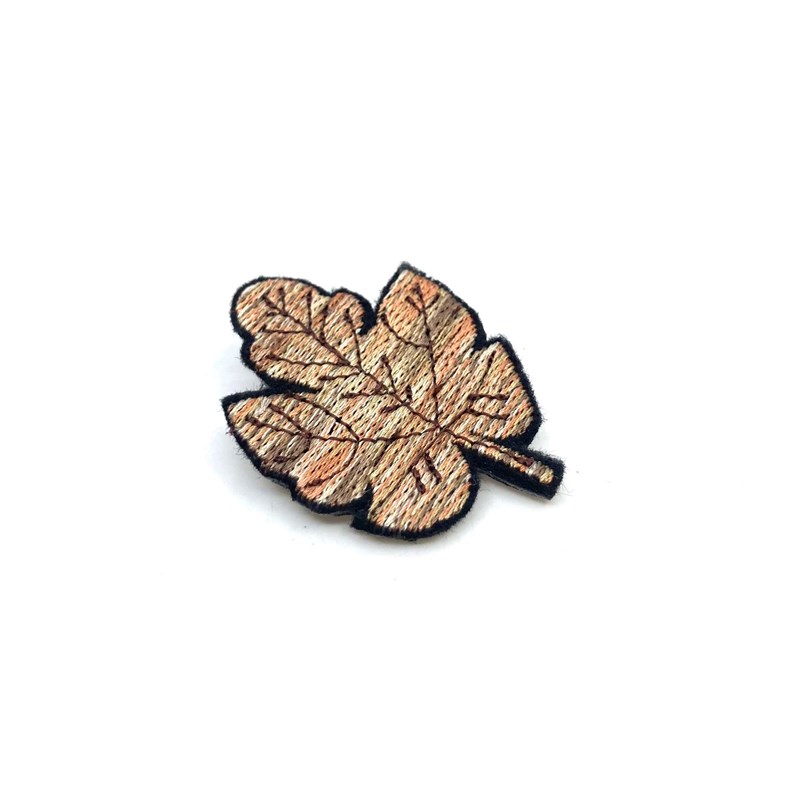 Broche "Feuille automne" chiné