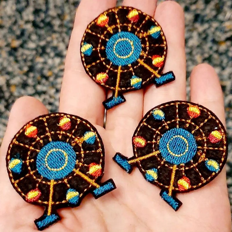 Broche "Grande roue"