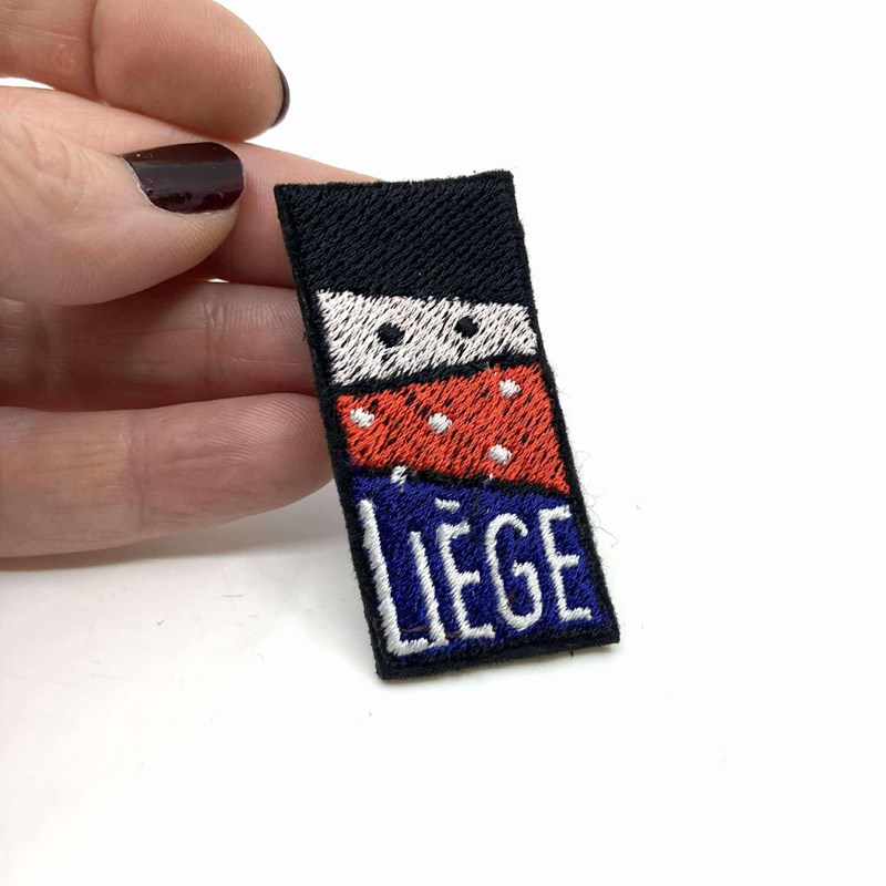 Broche "Bons Baisers de Liège"