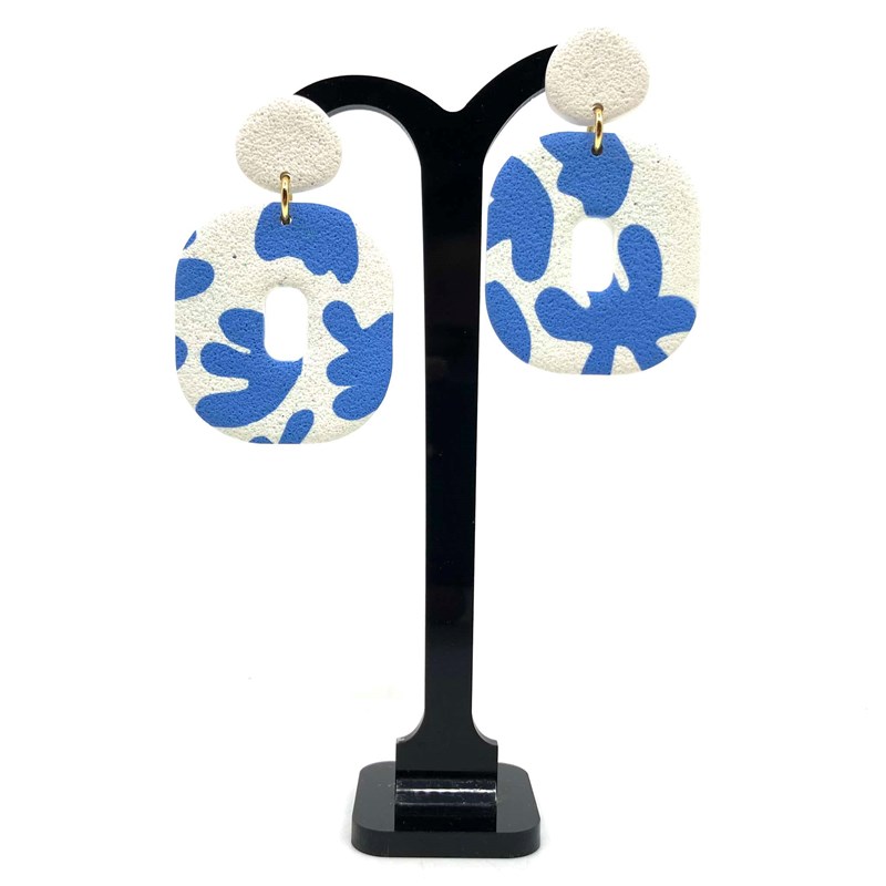 Helen - Boucles d'oreilles blanc cassé feuille bleue