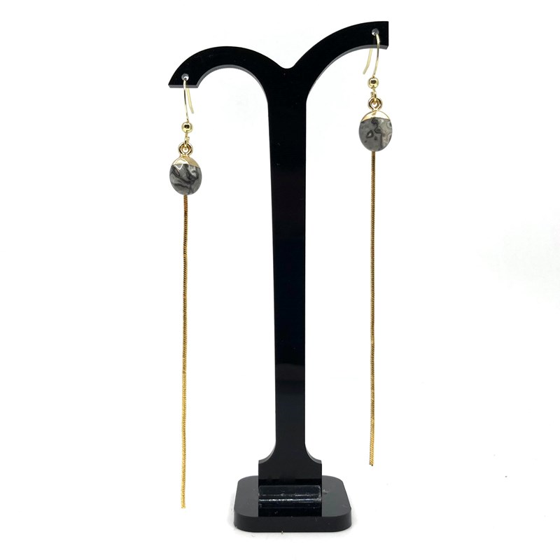Boucles d'oreilles longues chaîne et pierre grise