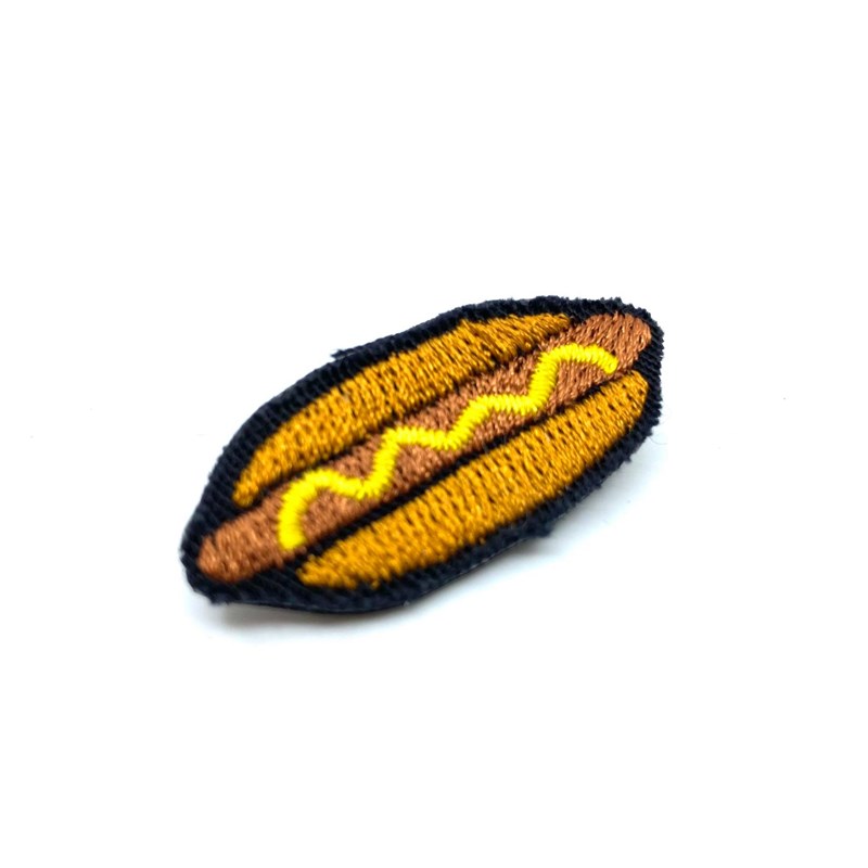 Broche "Hot dog moutarde"