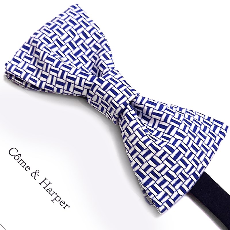 modèle Basile motif blue geometric