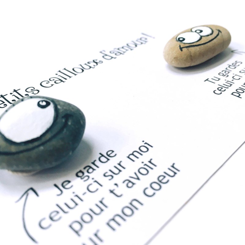 Carte galet "Petits cailloux d'amour"