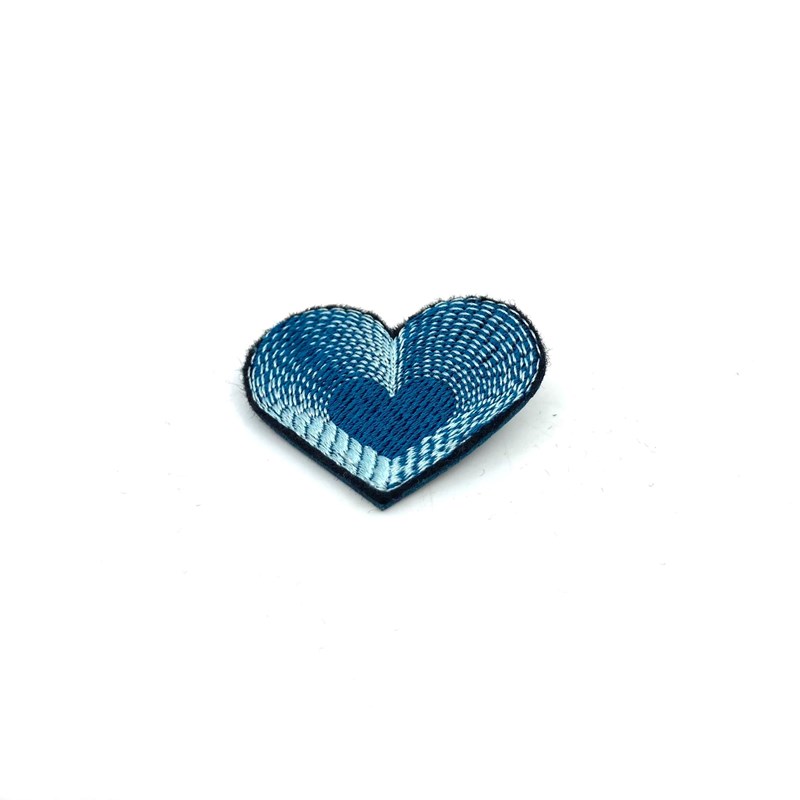 Broche "Coeur" turquoise blanc